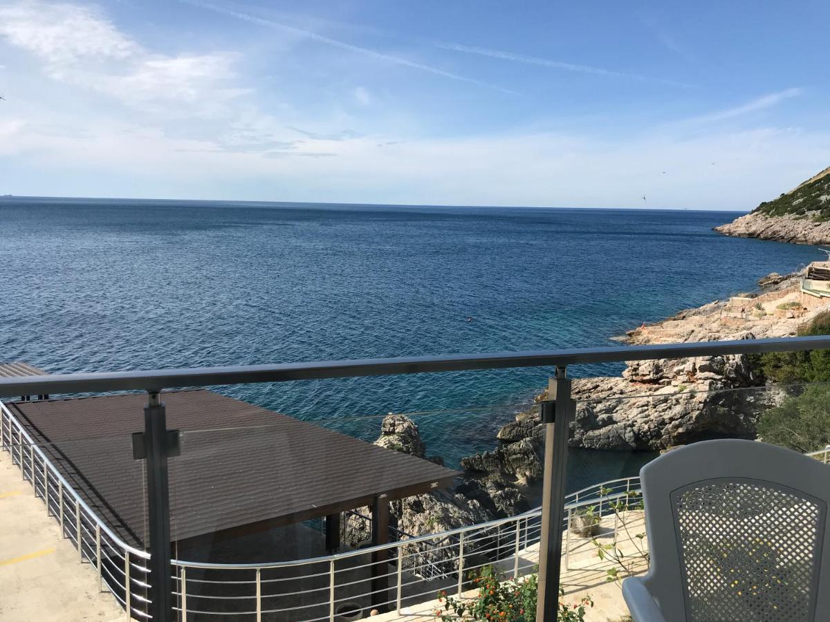 First Line Of The Sea 1 Apartment Dobra Voda Exterior photo